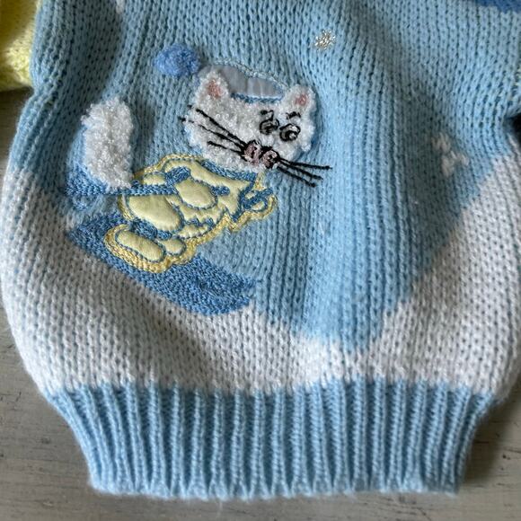 Vintage knit sweater embroidered skiing cat 70s 80s baby    3 / 6 months retro - Picture 2 of 13